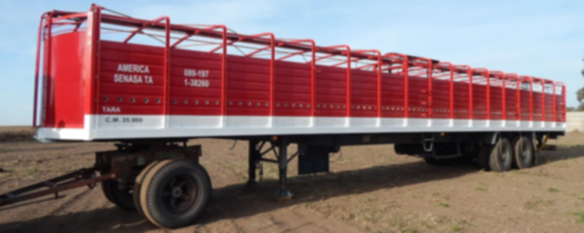 Paneles de PRFV para Acoplados